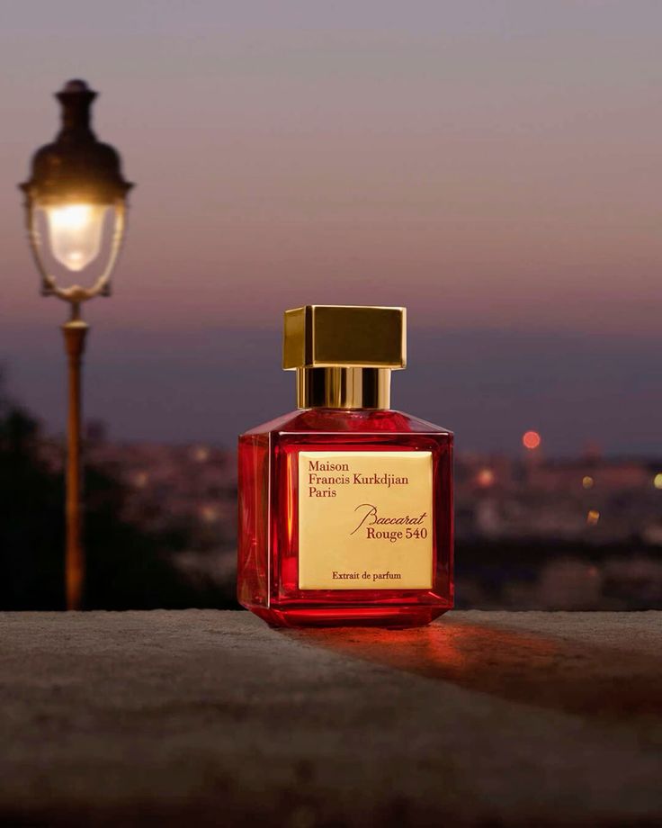 Rear view of Baccarat Rouge 540 Eau de Parfum bottle, a stylish addition to any perfume collection.