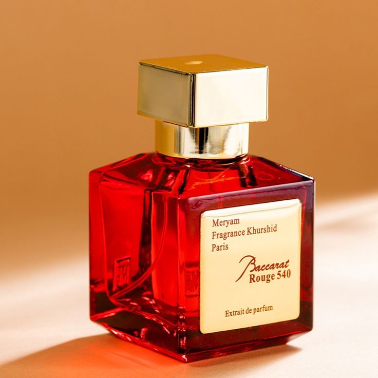 Side profile of Baccarat Rouge 540 Eau de Parfum, a high-end fragrance for men and women.