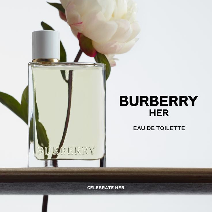 Label of Burberry Her Eau de Toilette 100ml fragrance for women - high-end fragrance