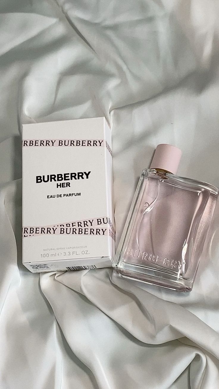 Burberry Her Eau de Parfum 100ml, elegant women's fragrance