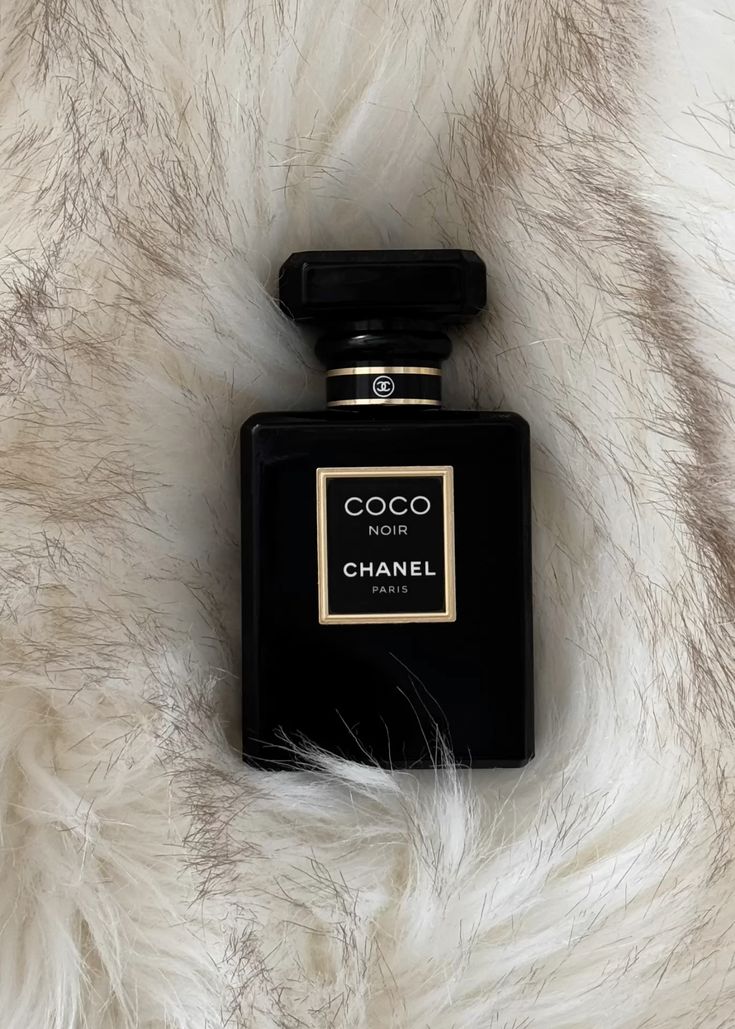 CHANEL Coco Noir Eau de Parfum 100ml perfume bottle and cap